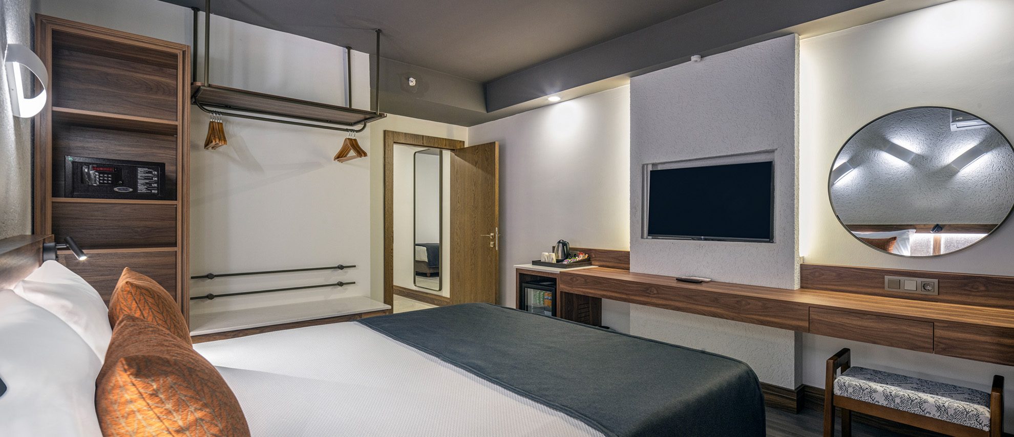 Deluxe Aile Deniz Manzaralı Oda