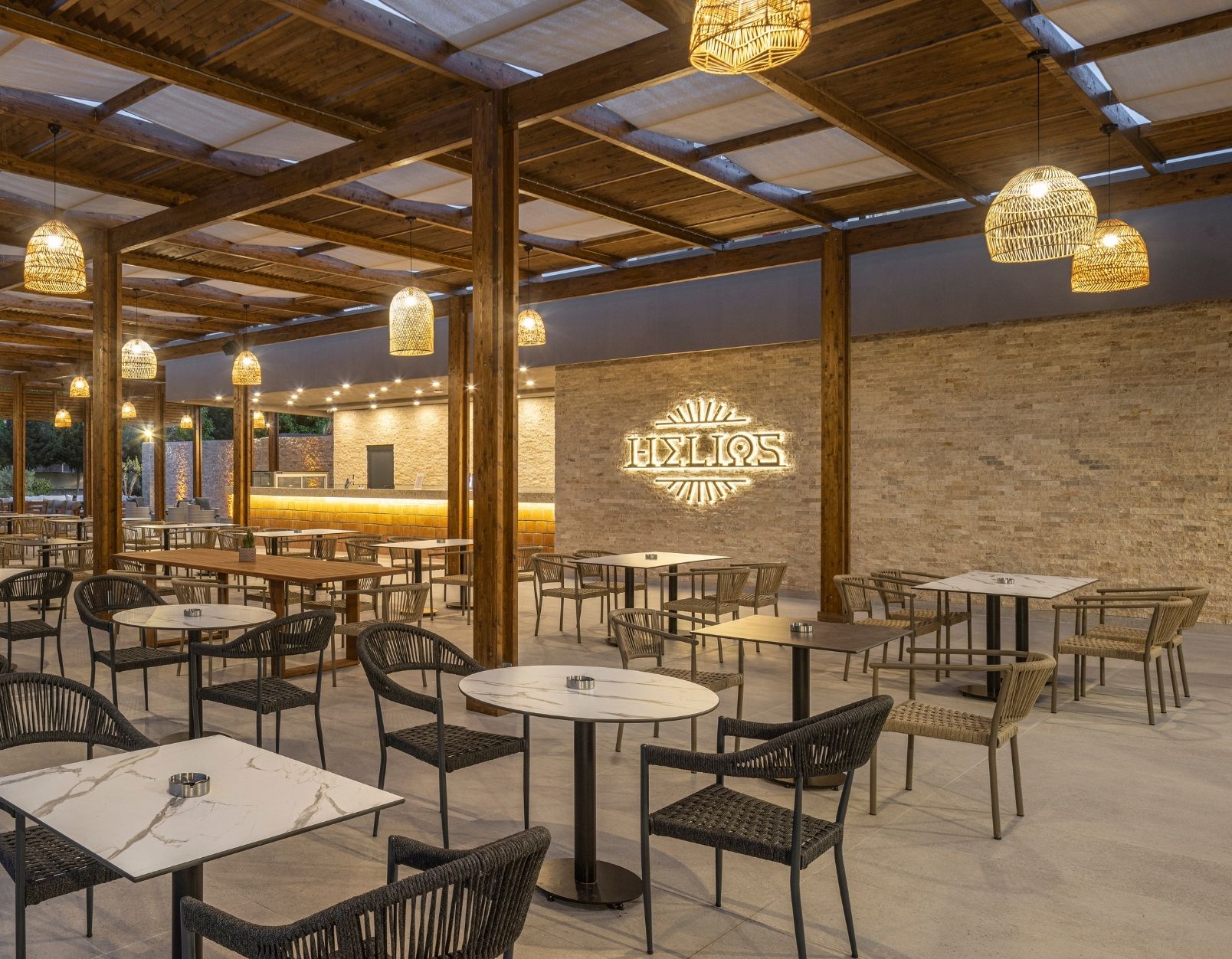 Helios Bar